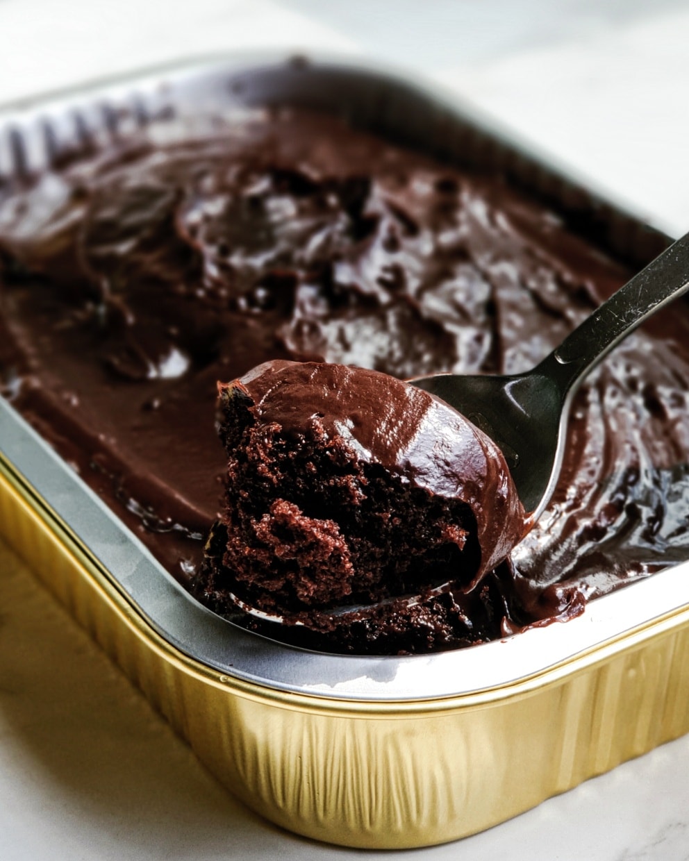 MOIST CHOCOLATE CAKE